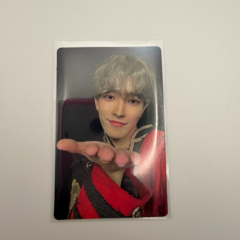 ATEEZ Hongjoong The World EP.Fin:Will Photocard